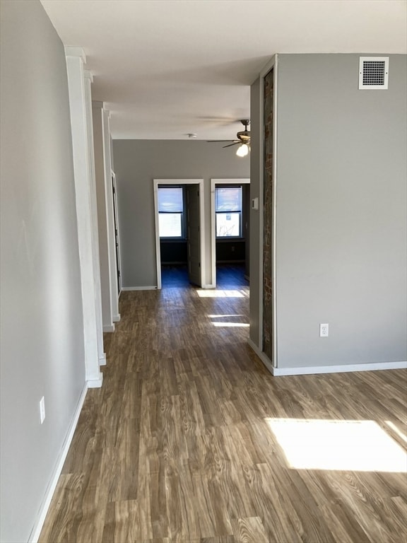 Building Photo - 49 Linden St