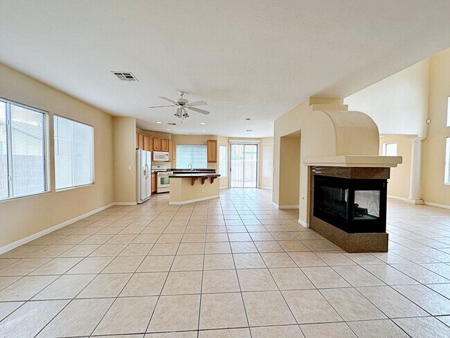 Building Photo - 4 BEDROOM HOME 3 CAR GARAGE ON A CORNER LO...