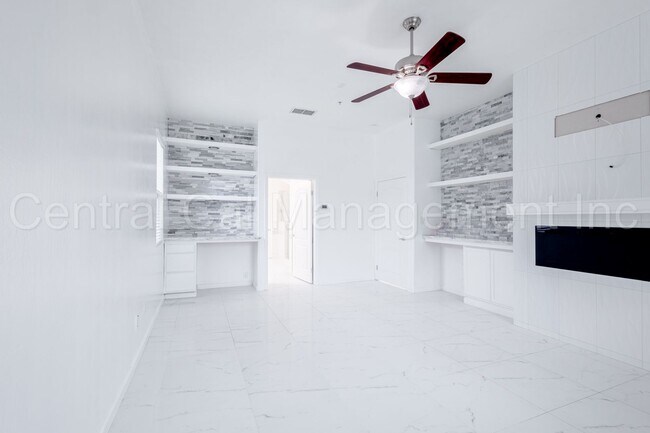 Building Photo - 4 Bedroom/3 Bath Home with Paid Solar - $3295 Per Month!