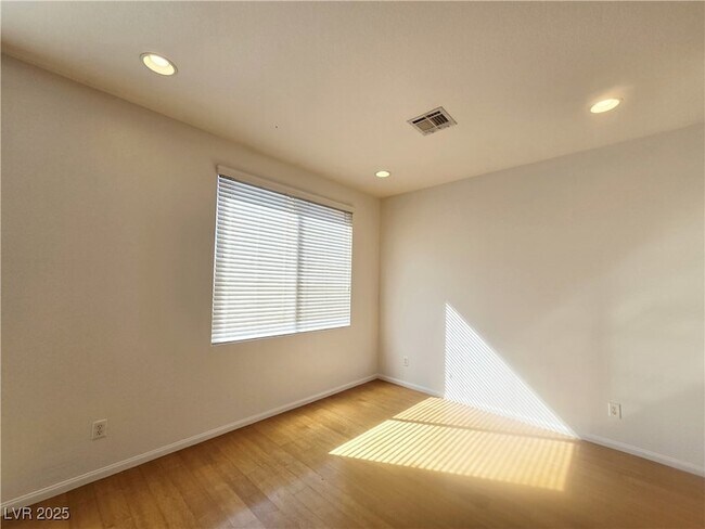 Building Photo - 7423 Coyote Cave Ave