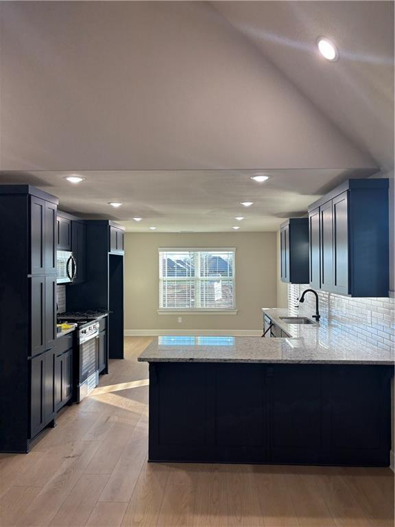 Building Photo - 3105 SW Lovely Ln