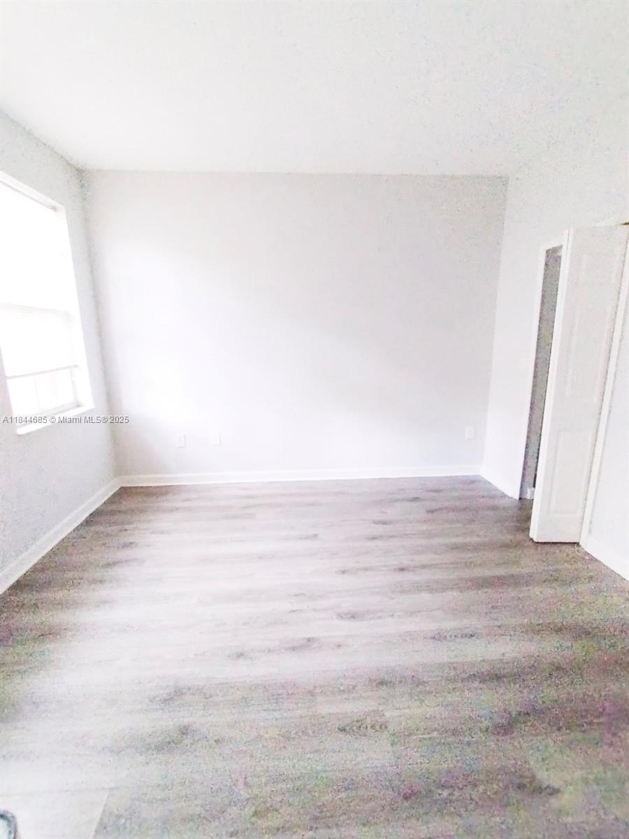 Building Photo - 3802 Shoma Dr