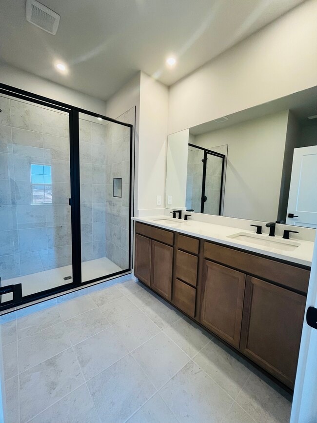 Building Photo - 2615 Wilkinson Pike