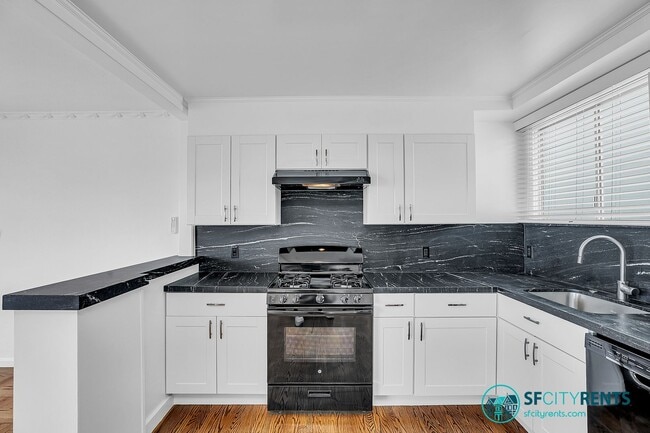 Building Photo - Noe Valley: Single Family Home w/ Views, D...