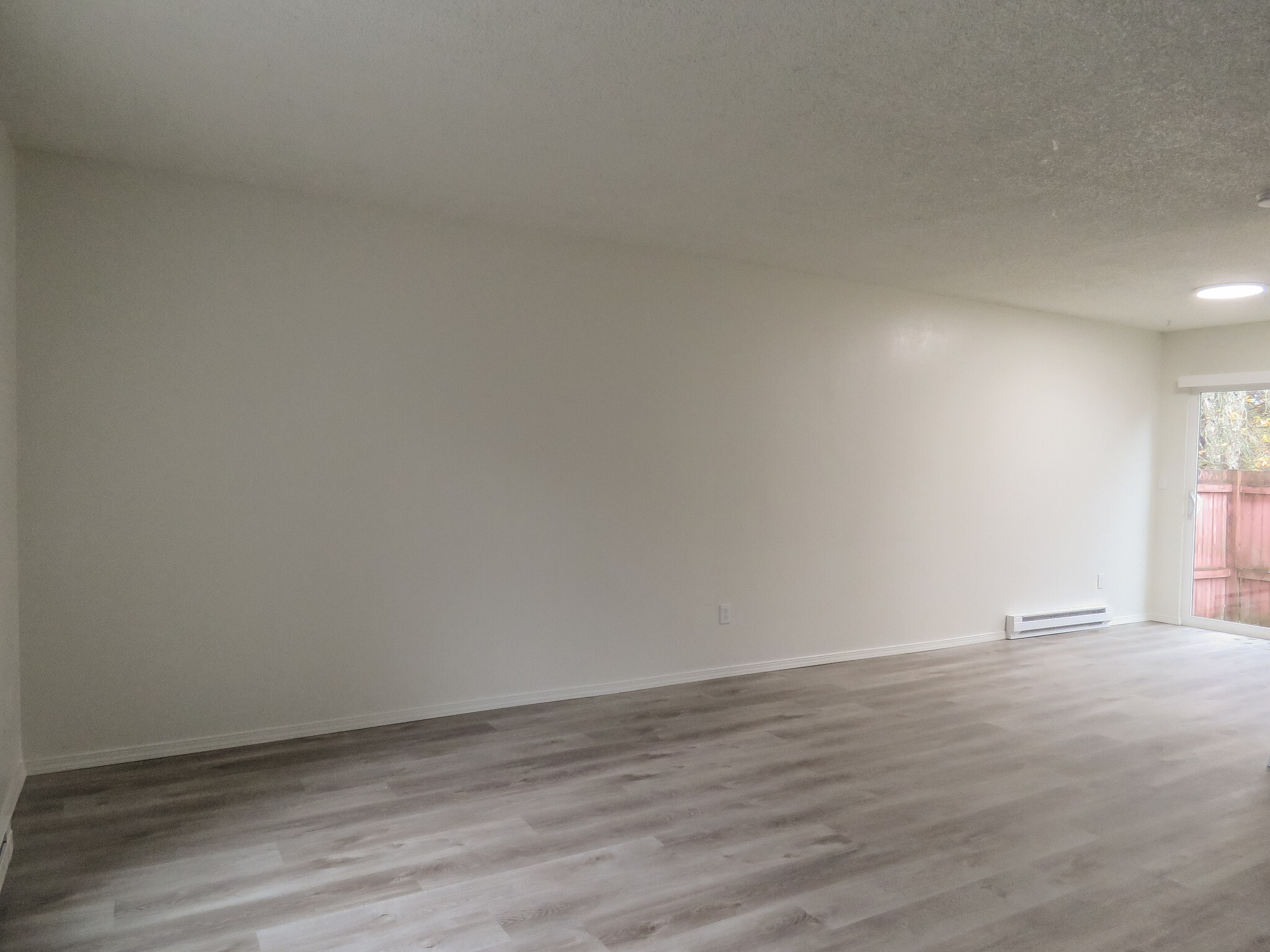 Building Photo - 17300 SW Merlo Rd
