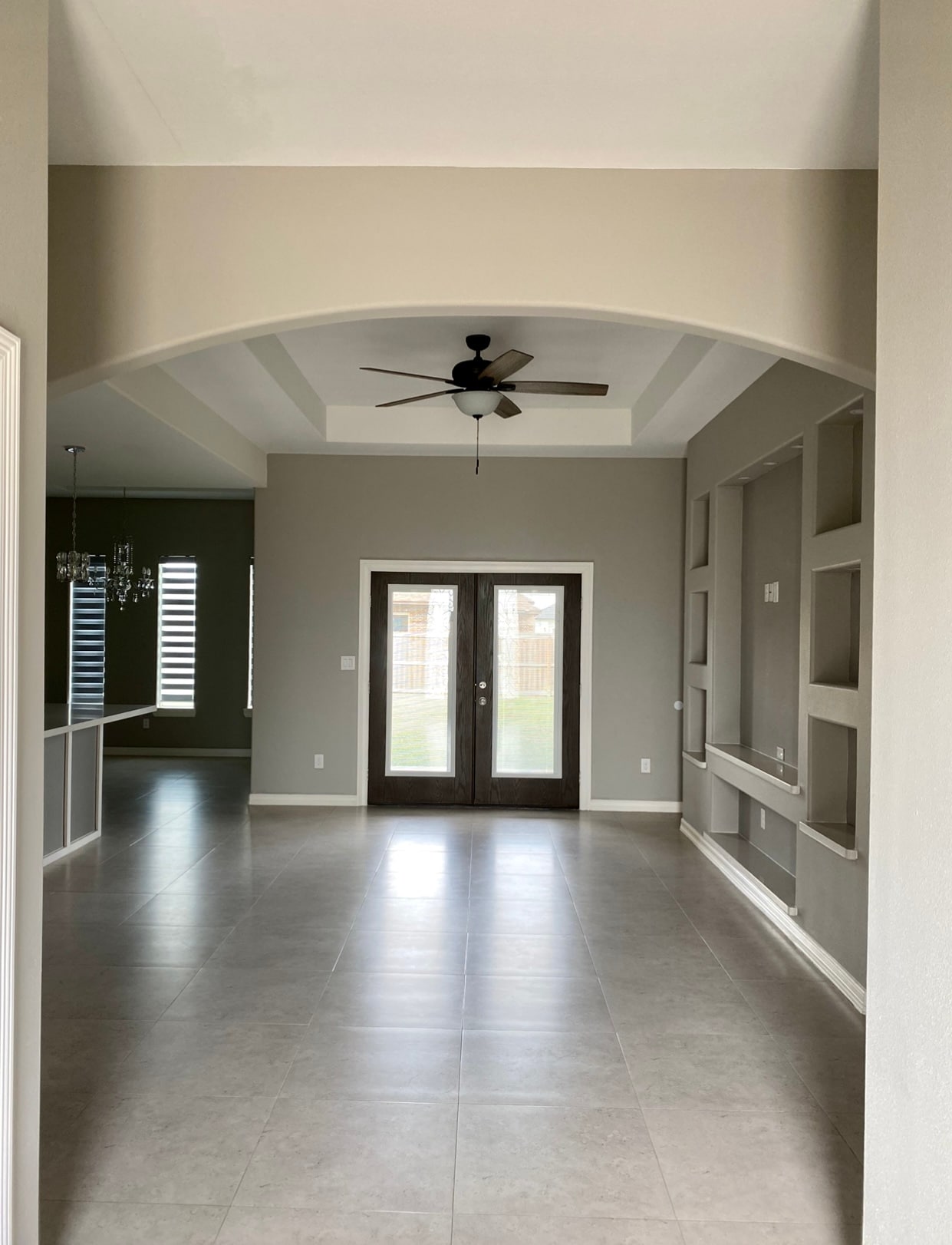 Building Photo - 3873 Tolosa St