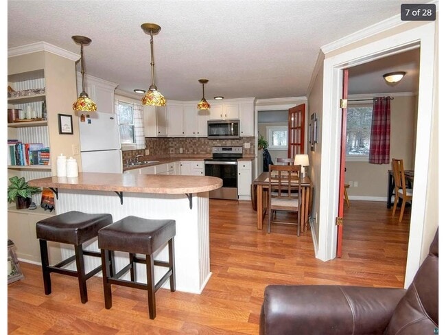 Building Photo - 6865 MN-61