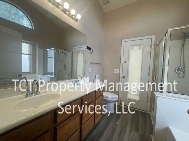 Building Photo - Active lifestyle Community in a Charming N...