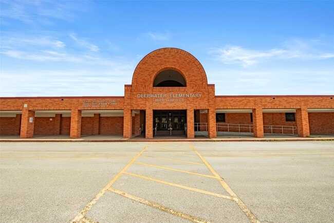 Building Photo - 3214 Flamborough Dr