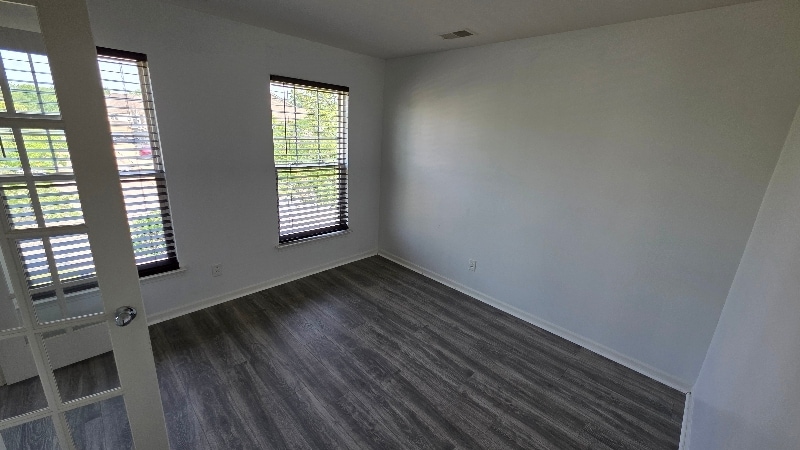 Building Photo - 2393 Arcadia Dr