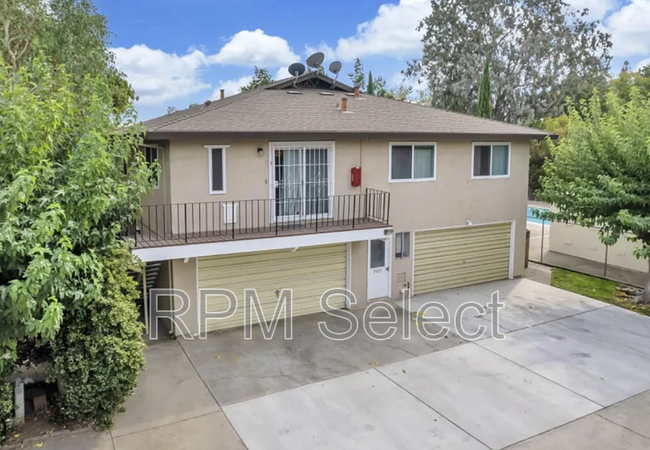 Primary Photo - 9005 Montoya St