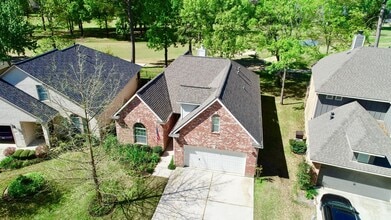 Building Photo - It's Five O'Clock Somewhere!