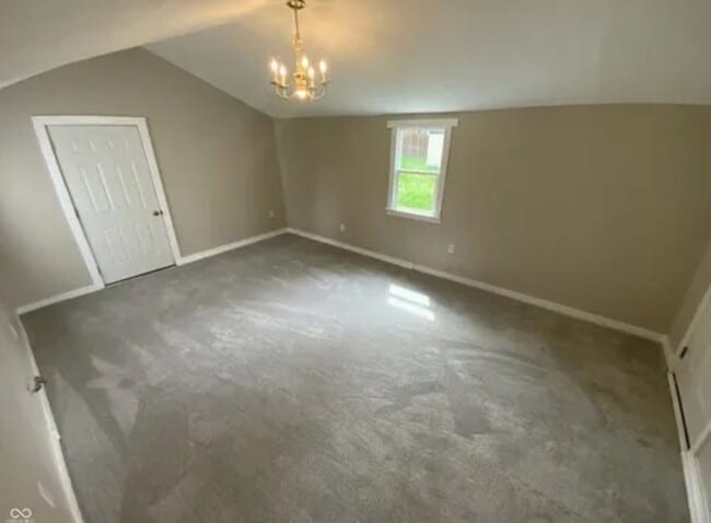 Building Photo - One Level, 3 bedroom