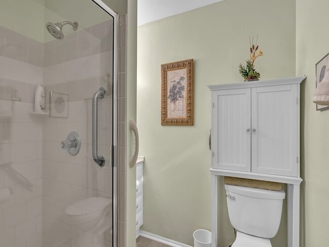 Building Photo - 8 Vista Palm Ln