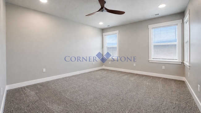 Building Photo - Brand New Duplex in Meridian!