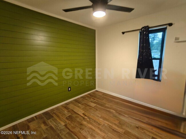 Building Photo - 1549 Sonoma Ct