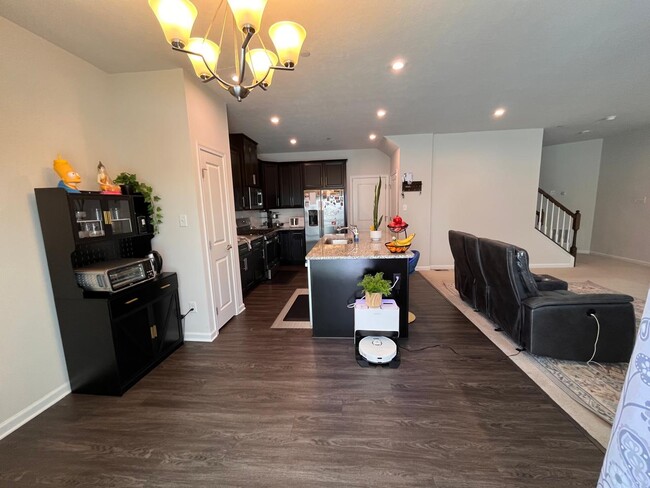 Dining area - 4000 Kapalua Ln