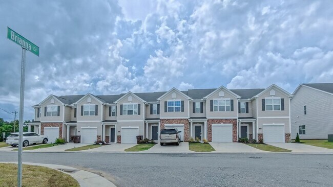 Primary Photo - Spacious Townhome!