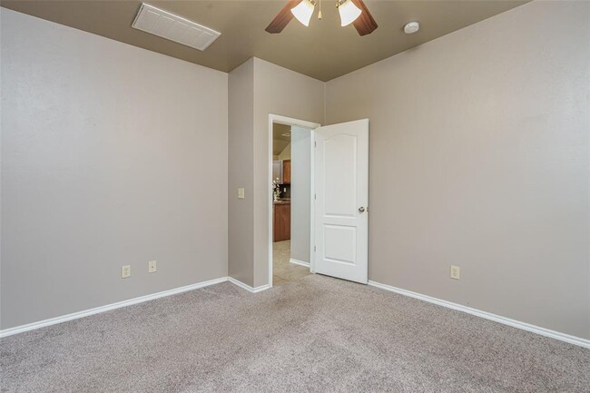 Building Photo - 8113 Frye Ln