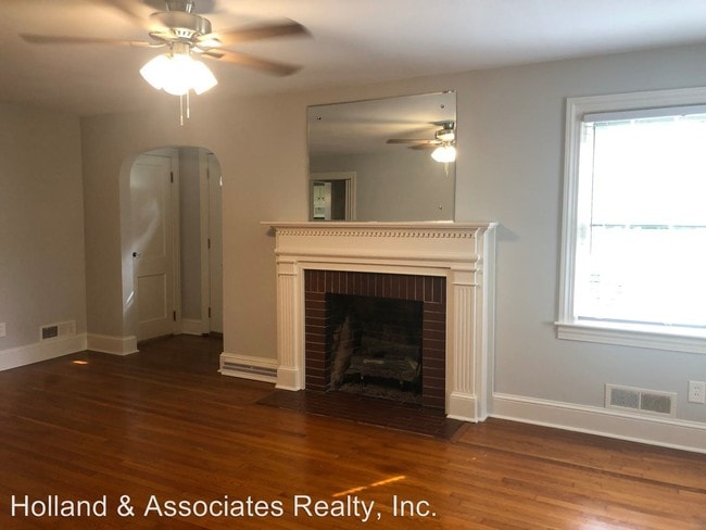 Building Photo - 3 br, 2 bath House - 235 Bryant  Street