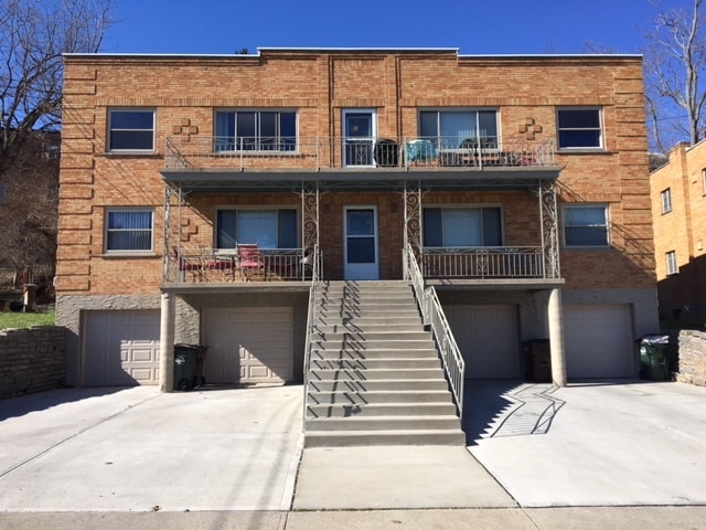 Building Photo - 223 Electric Ave