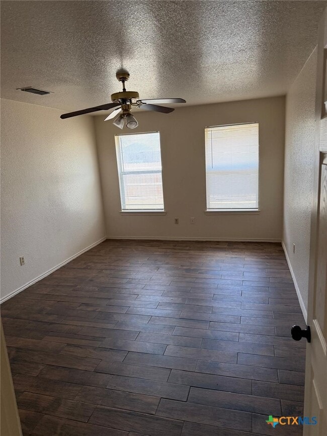 Building Photo - 4212 Embers Dr