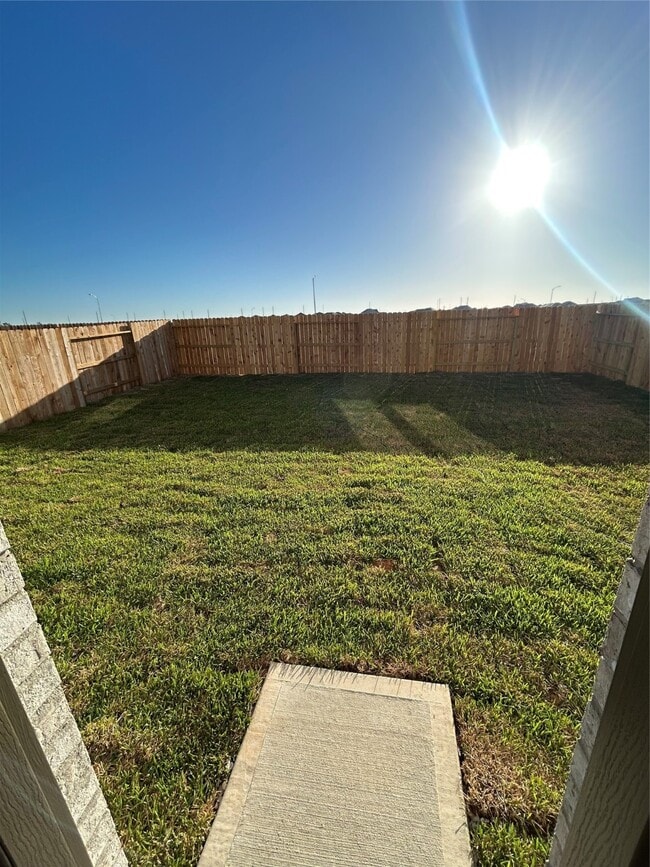Building Photo - 3085 Majestic Sunrise Dr