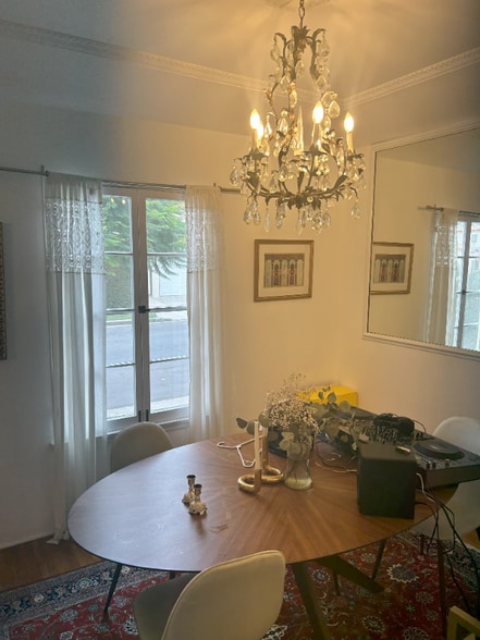 Building Photo - 5924 W 2nd St