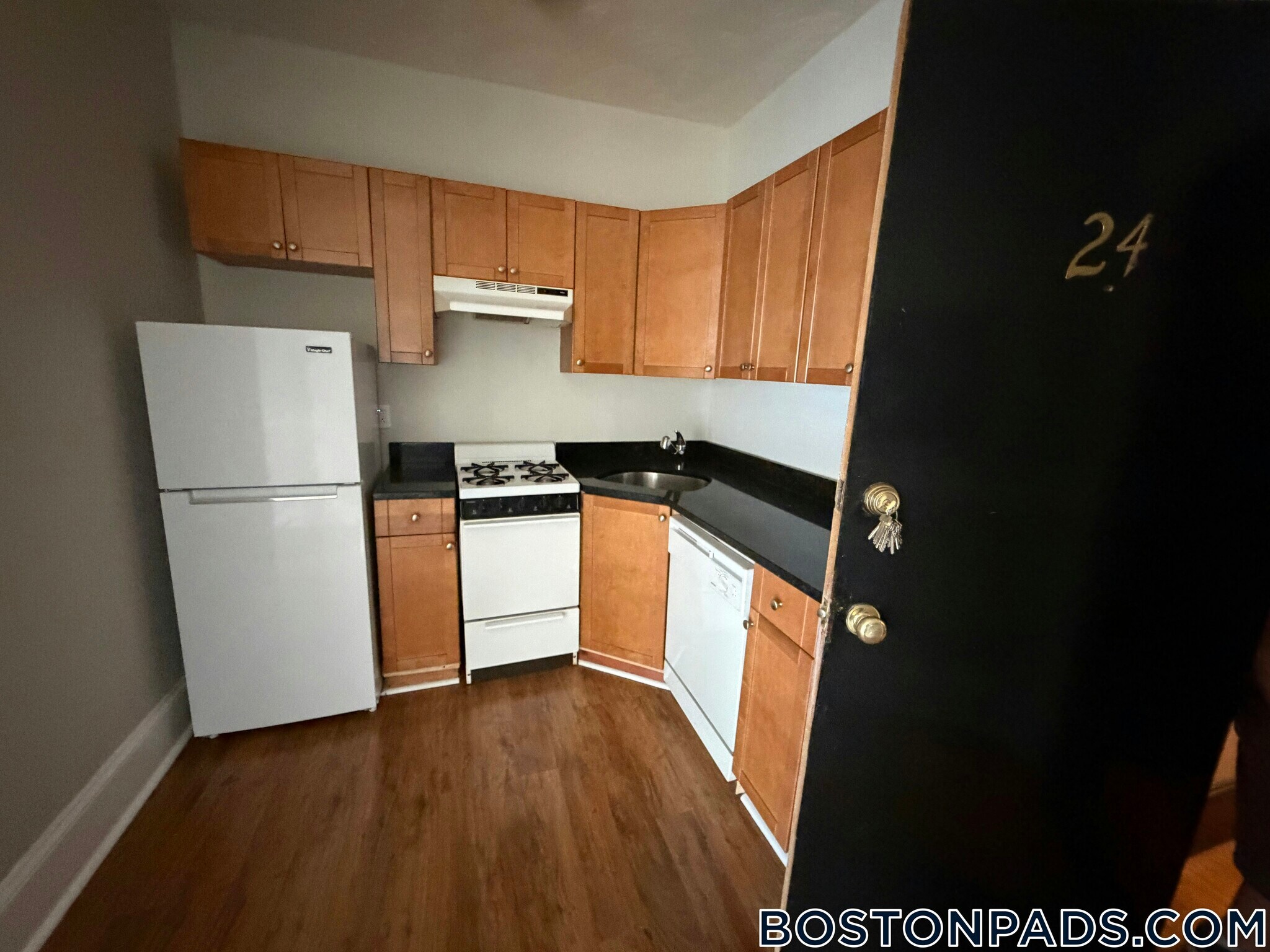 Building Photo - 38 Hemenway St