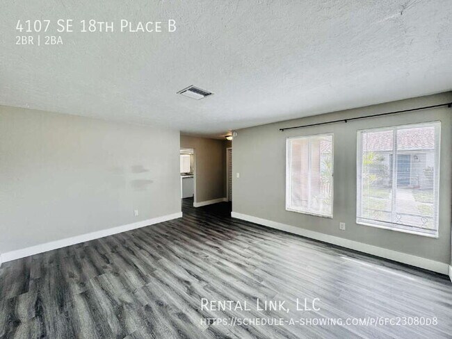 Building Photo - 4107 SE 18th Pl