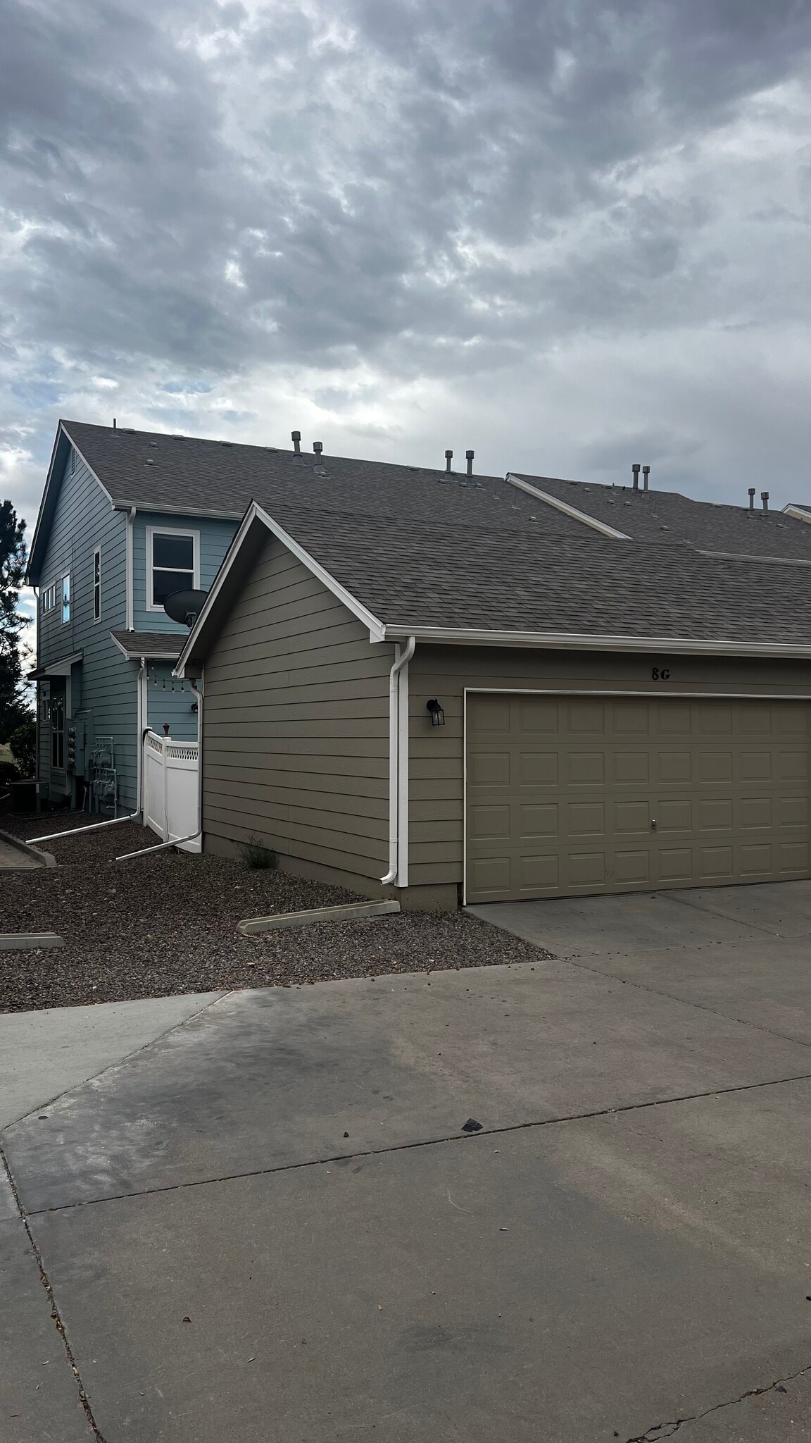 Building Photo - 15612 E 96th Way