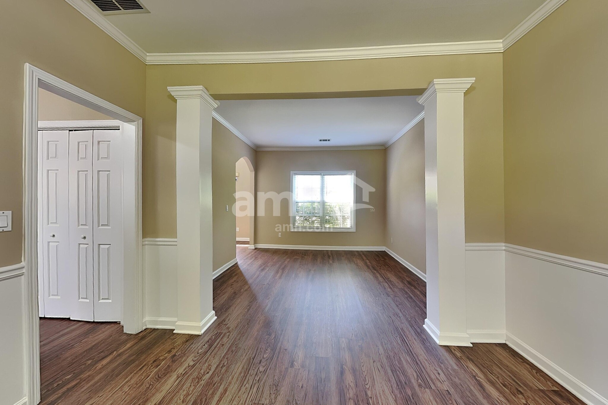 Building Photo - 1852 Clear Springs Ln