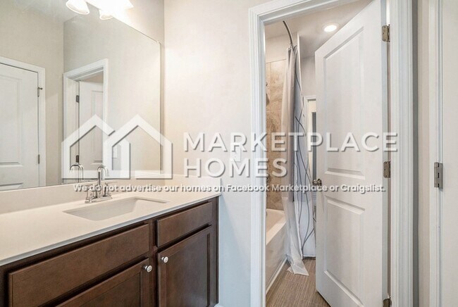 Building Photo - 4051 Rockcap Cv