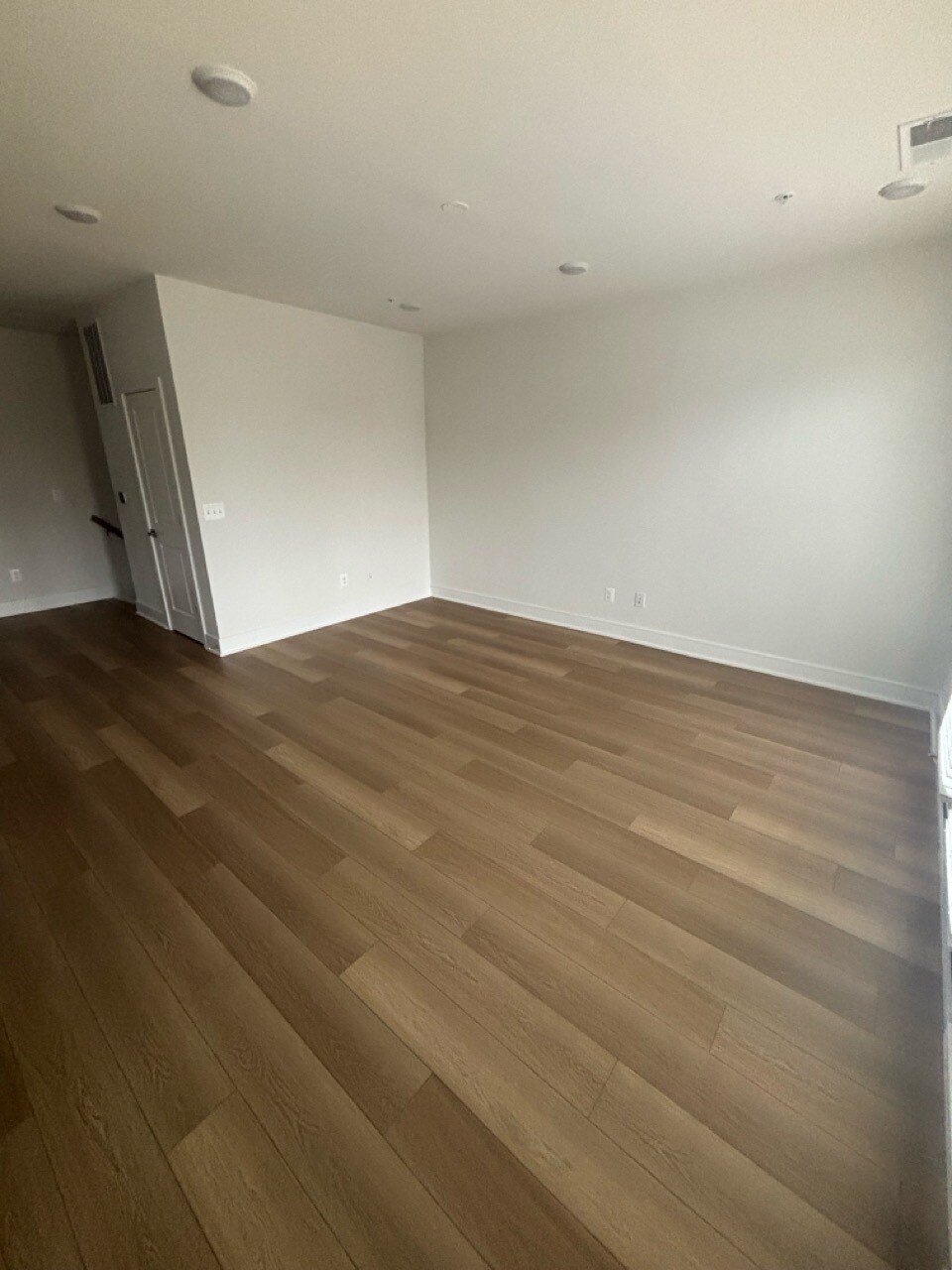 Building Photo - 43396 Farringdon Sq