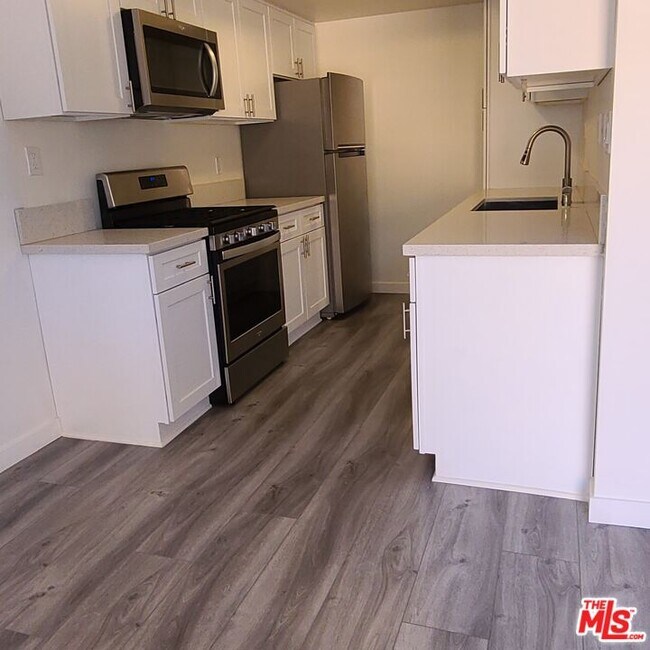 Building Photo - 5263 Corteen Pl