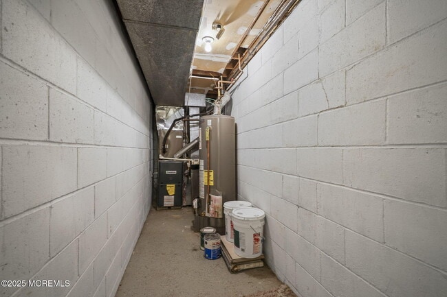 Building Photo - 448 Ocean Blvd