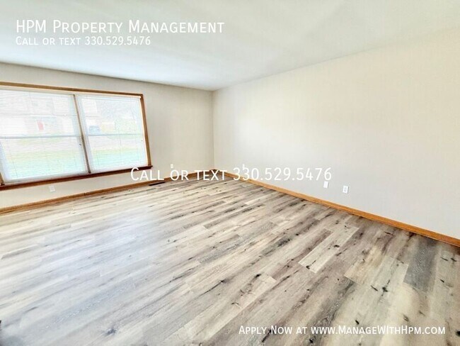 Building Photo - 7145 Starcliff Ave NW