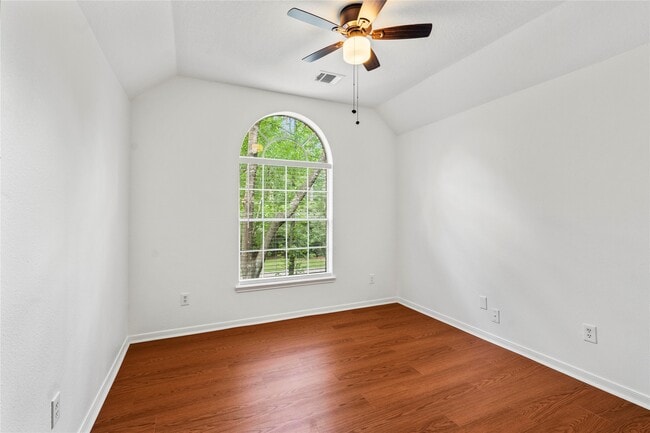 Building Photo - 78 N Lace Arbor Dr