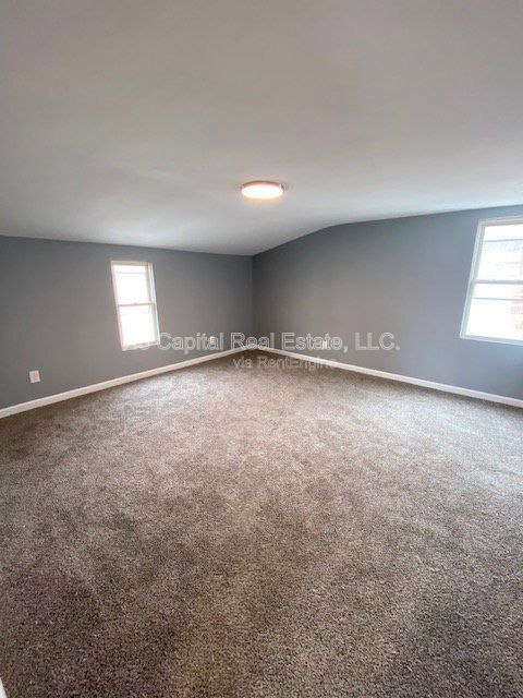 Building Photo - 408 W Clay St