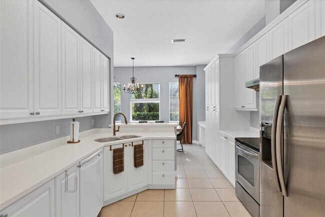 Building Photo - 5523 46th Ct W