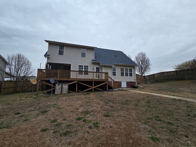 Building Photo - 135 Leggett Dr