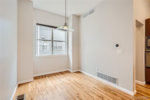 Building Photo - 2708 Blake St