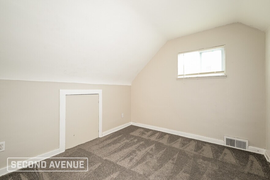 Building Photo - 1228 Eckert Rd