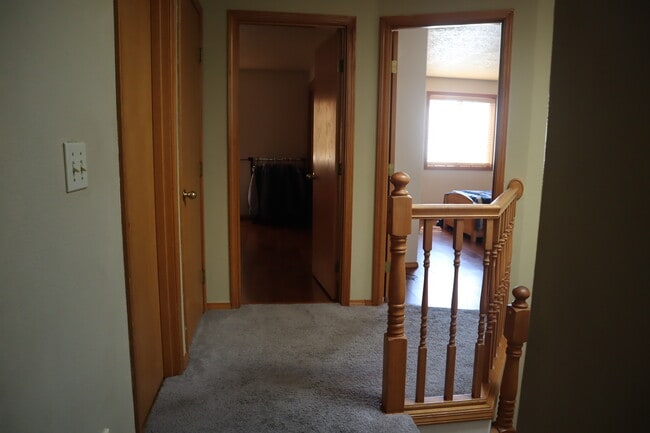 Building Photo - 3012 SE 157th Ave