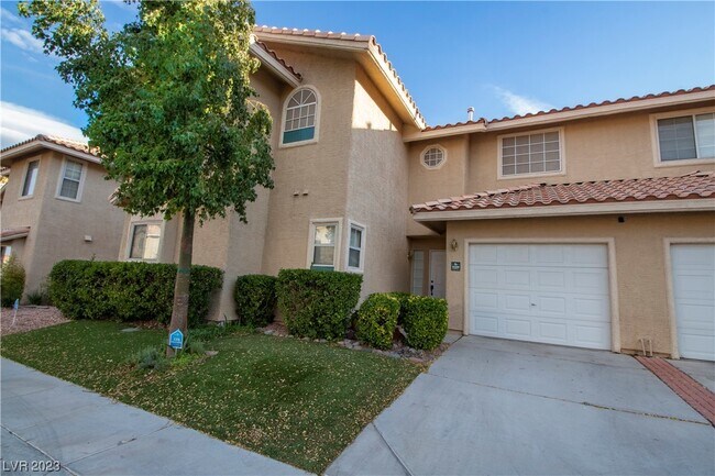 Building Photo - 9309 Scenic Mountain Ln