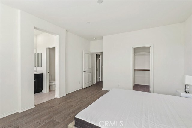 Building Photo - 40264 Calle Real