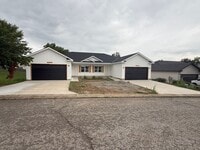Building Photo - 11680-11682 Ridgeway Court