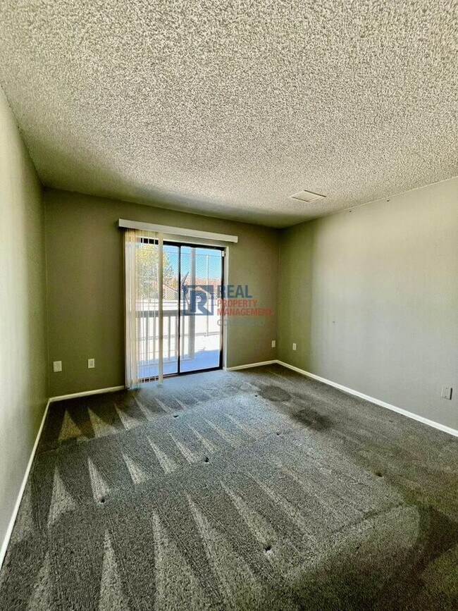 Building Photo - 8100 W Quincy-N13