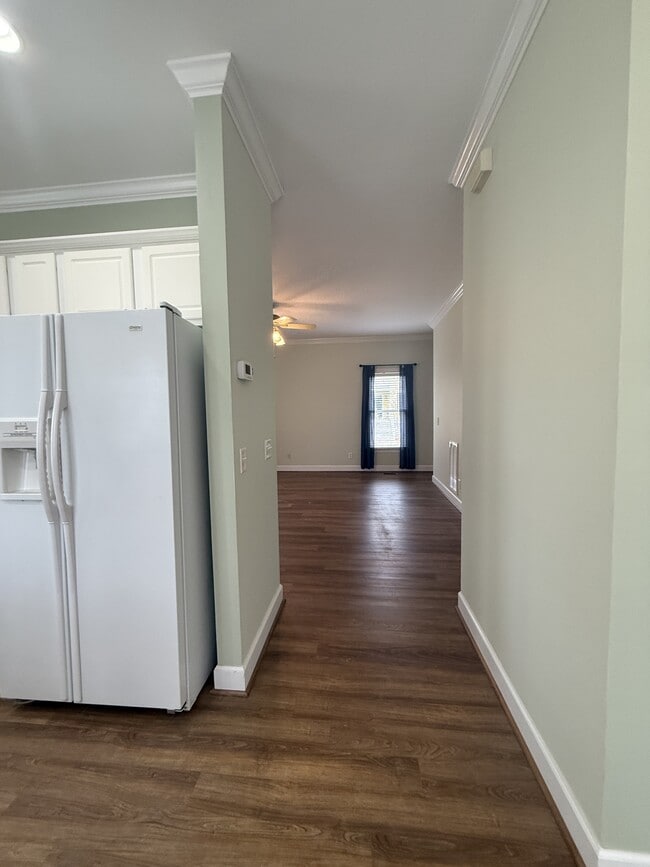 Building Photo - 101 Patrick Dr