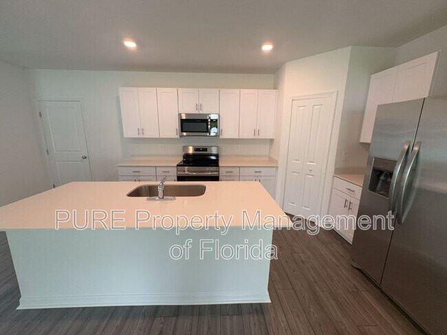 Building Photo - 1304 NW 48th Terrace